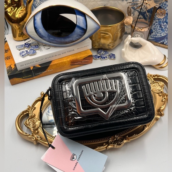🆕 CHIARA FERRAGNI 🧿 NWT Eyelike-Motif Borsa Crossbody Bag - Black 🧿 - Picture 4 of 14